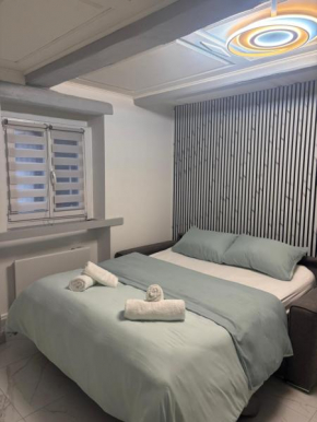 Alia Guest House